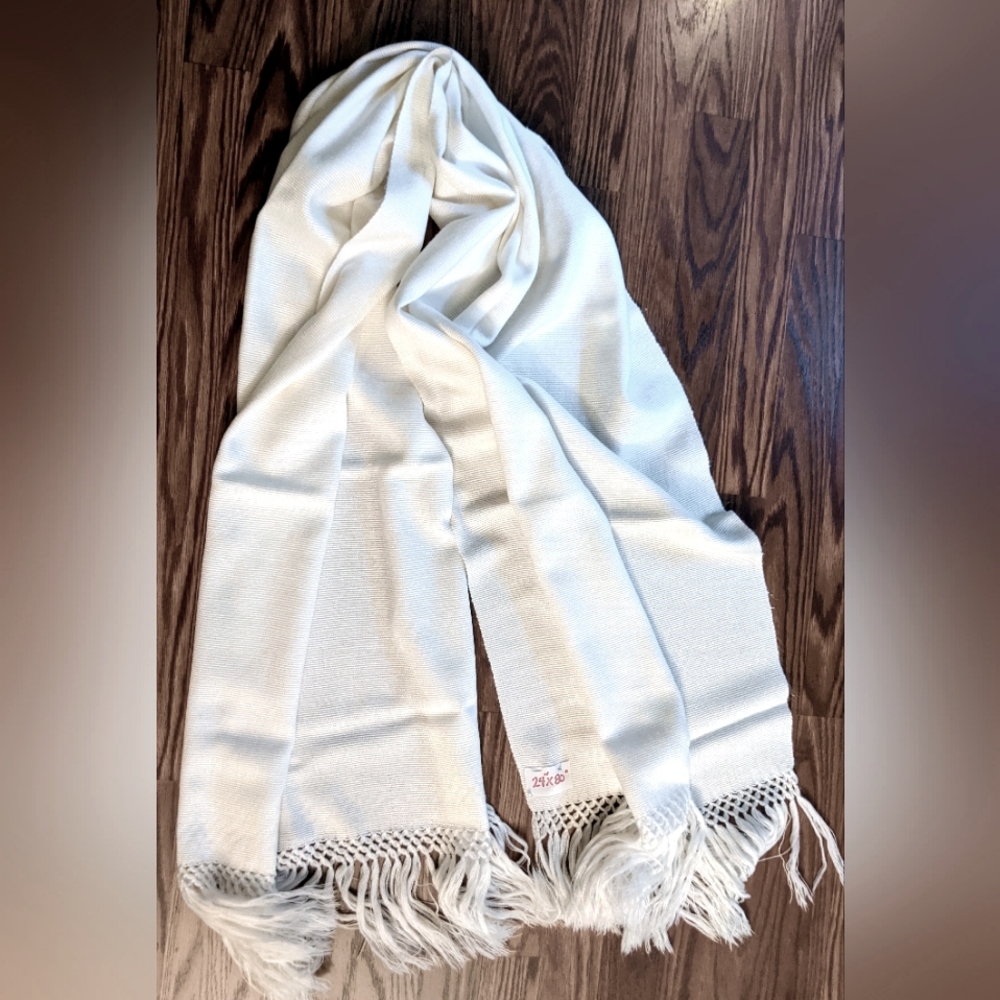 Beautiful Winter White Fine Knit Wrap with Long Fringe 24" X 80" - Picture 2 of 3